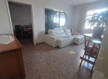 Apartamento de 3 quartos, Macaé · Vendo apartamento com 3 quartos, sendo 1 suíte no Edifício Elias Agostinho