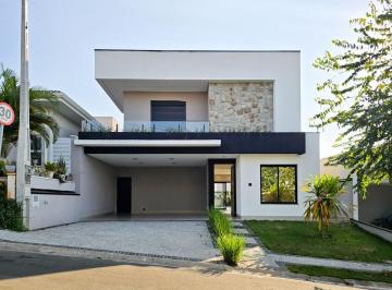 Casa de 3 quartos, Valinhos · Casa em Condomínio à Venda em Valinhos | 3 Suítes e Piscina