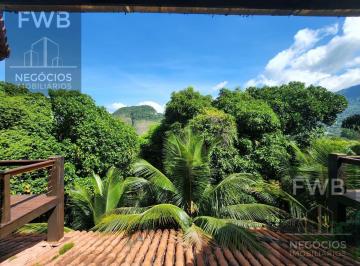 Casa · 1300m² · 3 Quartos · 2 Vagas · Espetacular casa com Vista para o verde à venda no Condominio Portinho de Massaru, Itanhangá