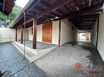 Casa Térrea · Casa térrea á venda no bairro Santa Rosa em Vinhedo/SP.