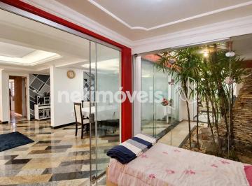 Sala · Casa à venda com 4 quartos, piscina, quintal e 3 vagas no Itapoã, Belo Horizonte