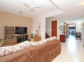 Casa · 125m² · 3 Quartos · 2 Vagas · Casa no Jardim Planalto, 3 dormitórios, ao lado de uma linda praça