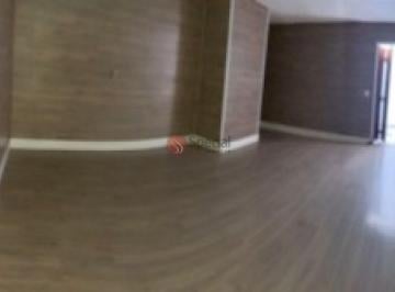 Casa · 140m² · 3 Quartos · Salas comerciais na Quarta Parada, próximo á Salim Maluf , Cacau Show e Carillo