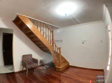 Casa · 80m² · 2 Quartos · Sobrado Reformado à venda com 2 dormitórios e 2 banheiros, 80m² na Aclimação.