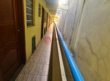 Comercial · 1450m² · Prédio próximo ao Metrô Brás, com 49 kitnets, 1 apartamento e 1 salão comercial.