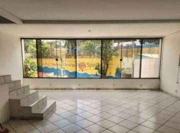 Comercial · 340m² · 6 Vagas · Prédio comercial na Vila Ré à venda com 396 m².