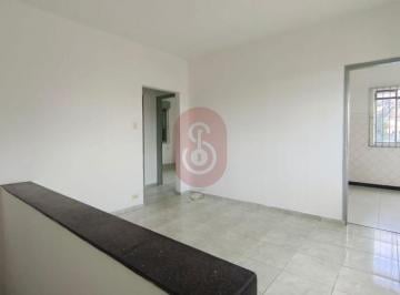 Casa · 60m² · 2 Quartos · Casa assobradada com 2 quartos na Vila Maria.