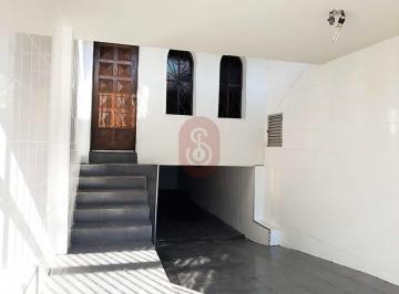 Casa · 180m² · 4 Quartos · 3 Vagas · Sobrado no Tatuapé em rua de grande movimento.