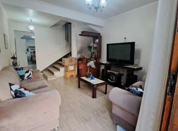 Casa · 184m² · 3 Quartos · Sobtado à venda na Vila Diva.