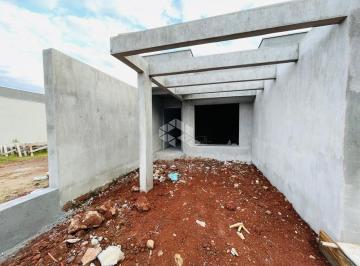 Photo 1 · Casa Geminada com 97 m² Privativos, Suíte e Amplo Pátio no bairro Conventos em L