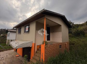Photo 1 · Casa com pátio no bairro Desvio Rizzo