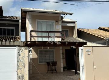 Photo 1 · Sobrado à Venda com 2 Dormitórios em Armação com 82,31m² em Penha/SC