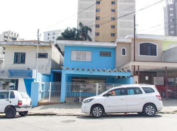 Comercial · 200m² · Casa comercial na Rua Otávio Tarquínio de Sousa, 380 • 200 m²