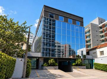 Comercial · 1636m² · 23 Vagas · Prédio comercial na Rua Alves Guimarães, 1212 • 1636 m²