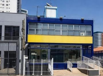 Comercial · 1100m² · 15 Vagas · Loja na Rua Sumidouro, 325 • 1100 m²