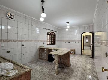 Casa · 149m² · 3 Quartos · 2 Vagas · Casa 149m² com 3 quartos sendo uma suuíte no Jaguaribe