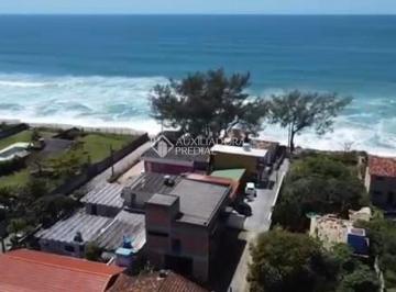 Casa · 190m² · 3 Quartos · 1 Vaga · Casa com 3 Dormitórios, Suíte Master e Vista para o Mar à Venda - Em Fase Final de Construção