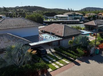 Casa · 650m² · 8 Quartos · Residência de Alto Padrão com Acesso ao Canal - Búzios/RJ
