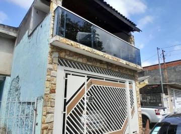 Casa · 180m² · 4 Quartos · 1 Vaga · Casa com 2 quartos e 2 vagas de garagem.