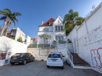 Casa · 300m² · 5 Quartos · Casa para locação no bairro Petropolis