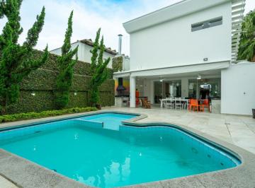 7e5a9b70-ce84-42e6-80c8-2a95fa662009 · Casa para venda em Jardim Leonor com 7 quartos, sendo 4 suítes, 800m²