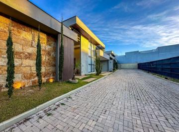 Casa de 3 quartos, Arniqueira · SHA Conjunto 5 – Arniqueiras 3 suítes 1 master Condomínio Residencial Jardins Olívia
