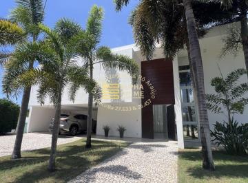Casa de 4 quartos, Camaçari · Casa para locação contemporânea mobiliada com 4 suítes, piscina e amplo jardim – Busca Vida