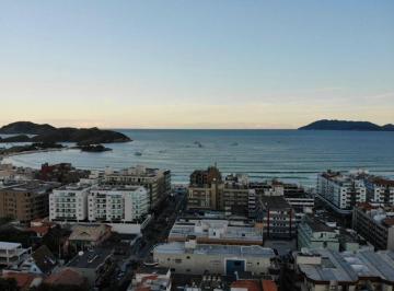 Apartamento de 4 quartos, Cabo Frio · Vendo Cobertura c/ 200m² há uma Quadra da Praia do Forte