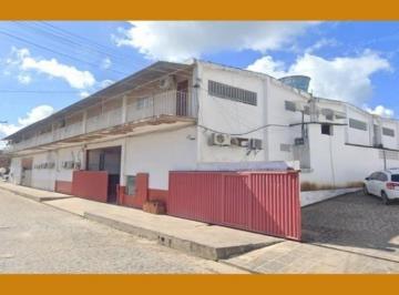 Comercial · IMÓVEL CONSTITUÍDO POR GALPÕES COM ÁREAS RESIDENCIAIS E COMERCIAIS, COM UMA DAS FRENTES VOLTADA PARA