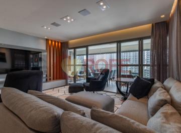 Apartamento · 181m² · 3 Quartos · 3 Vagas · Apartamento à venda no Brooklin - 181 m² - 3 suítes - Reformado e porteira fechada