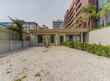 Comercial · 371m² · Casa Comercial no Seminário com recepção, 04 Salas e 02 Banheiros, Curitiba.