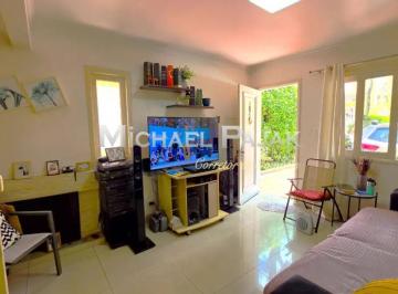 Casa · 228m² · 3 Quartos · 2 Vagas · Casa no condomínio Villagio Vicino para venda com 3 quartos, sendo 1 suíte, 228m²