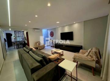 Casa de 4 quartos, Guará · QE 30 - 98224-8049 - Casa linear - Laje - Varanda - Vazado - Ar-condicionado - Metro - Atacadista