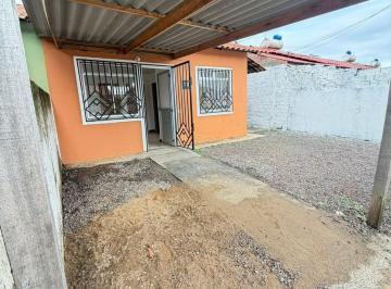 Casa · 42m² · 2 Quartos · 2 Vagas · Casa à venda no bairro Breno Garcia - Gravataí/RS