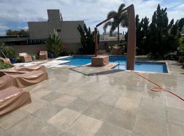 Casa · 342m² · 4 Quartos · 2 Vagas · EXCLUSIVIDADE, CONFORTO E SOFISTICÇÃO EM UM DOS DESTINOS MAIS DESEJADOS DE PORTO RICO , CASA EM CON