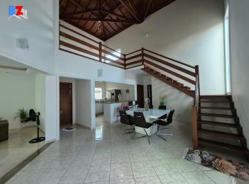 Casa · 200m² · 3 Quartos · 2 Vagas · Casa alto padrão com área gourmet no Portal dos Pássaros I