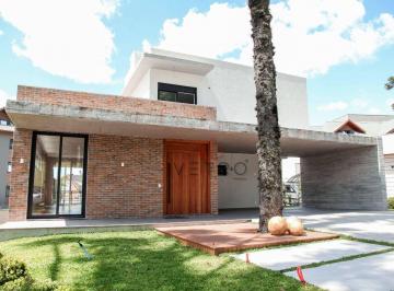 aeec2304bbd063a759a05a1a205d46434e7af02b · Casa à Venda em Canela!