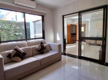 41cc1ba2-d9c5-4612-a9e4-a2bfb741a0ba · Casa no condomínio Tamboré 4 para venda com 3 quartos, sendo 1 suíte, 160m²