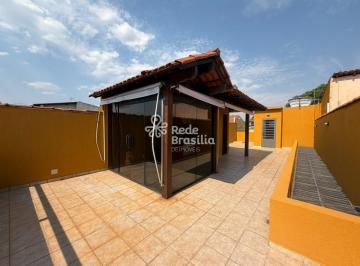 Casa · 160m² · 4 Quartos · 4 Vagas · SRES Qd. 10 Bloco J - Casa de 04, com acesso nos fundos e sobrado!