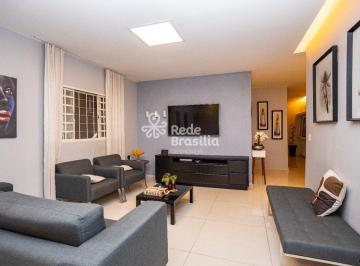 Casa · 524m² · 4 Quartos · 5 Vagas · Colônia Agrícola Águas Claras Residencial Florisbela | Casa Alto Padrão 4 Quartos sendo 4 Suítes com