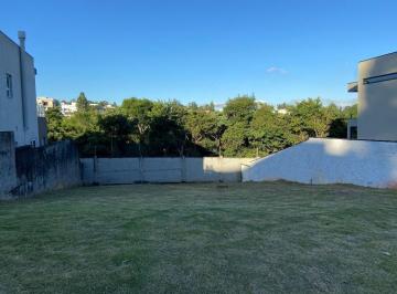 1fedca603de471b98020b2dba69e8679ea51cd3c · Terreno à venda, 502 m² por R$ 1.500.000,00 - Granja Viana - Carapicuíba/SP