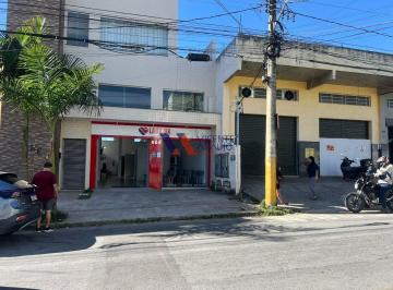 Comercial · 234m² · 4 Vagas · Loja Térrea de 270m² com Estacionamento Frontal - Rua Pernambuco no Senhora das Graças
