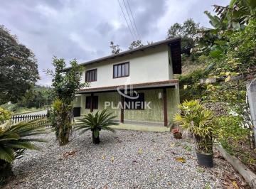 Casa · 140m² · 3 Quartos · 1 Vaga · Casa para aluguel, 3 quartos, 1 vaga, Azambuja - Brusque/SC