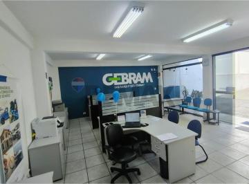 Comercial · 153m² · 6 Vagas · Oportunidade de Ouro no Coração de Cajamar: Imóvel Comercial Estratégico para Venda
