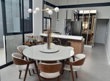 Casa · 162m² · 3 Quartos · 4 Vagas · em Jardins de Florença - Poços de Caldas
