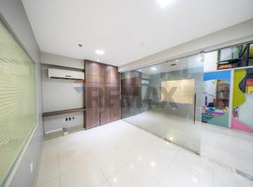 Comercial · 112m² · Vendo Loja reformada com 112 m² área privativa em PRÉDIO 100% COMERCIAL - Águas Claras