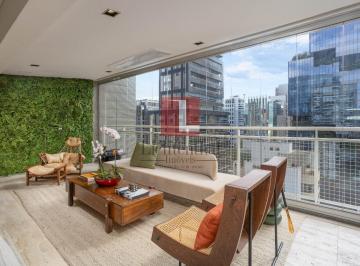 Apartamento · 169m² · 3 Quartos · 3 Vagas · Apartamento à Venda no Itaim Bibi com 3 Suítes | 169m²