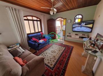 11c09c500608c6a7975fc085fcece91117a8eebd · Casa com 4 dormitórios à venda, 244 m² por R$ 780.000 - Centro - Carapicuíba/SP - Aceita Proposta!