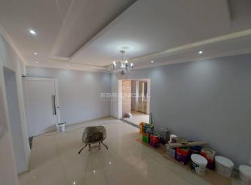 abc61bf0cbc12f1b1f93abdabb19fa403263e468 · Casa com 2 dormitórios à venda, 158 m² por R$ 650.000,00 - Residencial Ouro Verde - Botucatu/SP