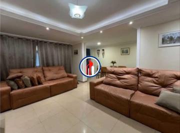 Casa · 200m² · 4 Quartos · 3 Vagas · Casa em Condomínio : Triplex / Residencial / Barra da Tijuca